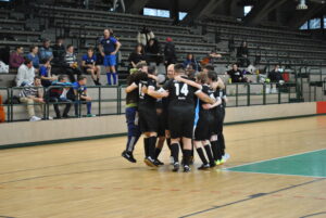Das feiernde Fussballteam der USE-Sowas e.V.